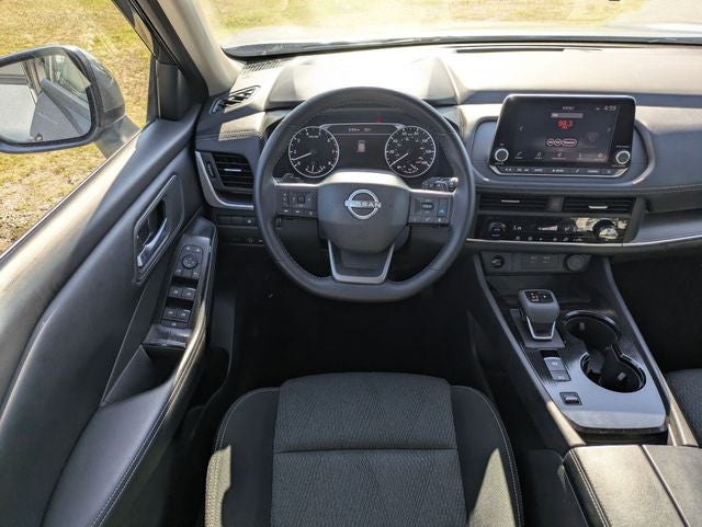 2025 Nissan Rogue SV FWD