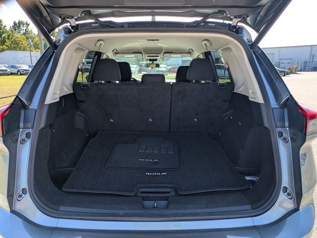 2025 Nissan Rogue SV FWD