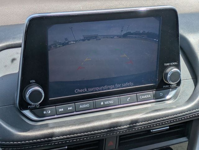 2023 Nissan Rogue SV FWD