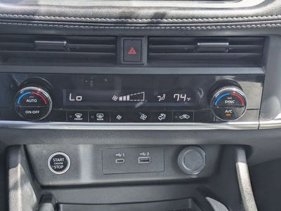 2023 Nissan Rogue SV FWD