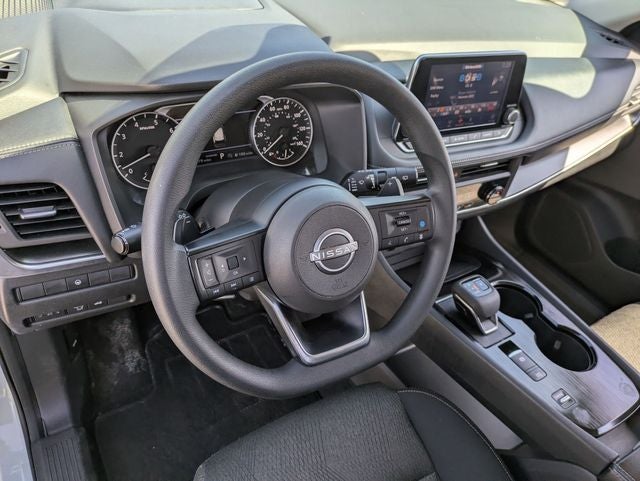 2024 Nissan Rogue SV FWD