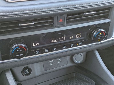 2024 Nissan Rogue SV FWD