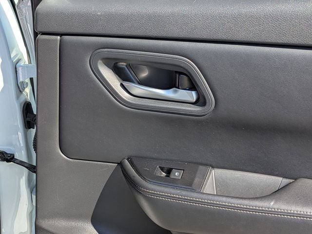 2024 Nissan Rogue SV FWD