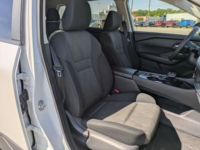 2024 Nissan Rogue SV FWD