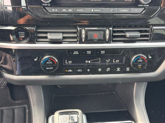 2025 Nissan Pathfinder SV 4WD