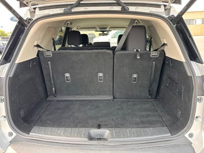 2025 Nissan Pathfinder SV 4WD