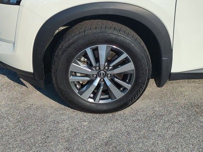 2024 Nissan Pathfinder SL FWD