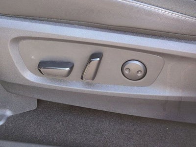 2024 Nissan Pathfinder SL FWD