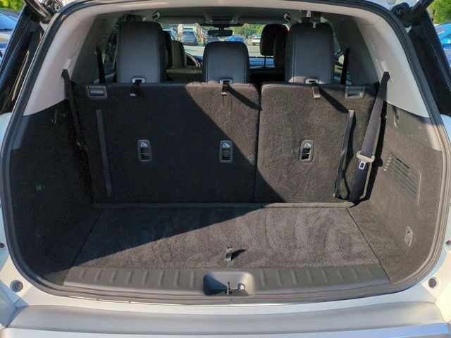 2024 Nissan Pathfinder SL FWD