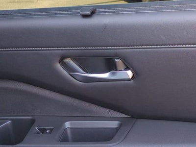 2024 Nissan Pathfinder SL FWD