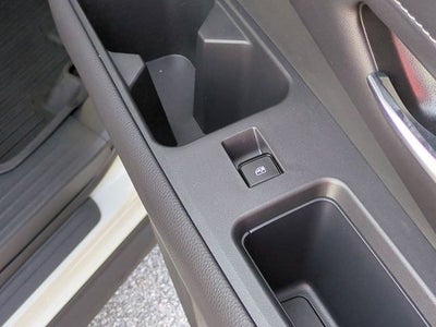 2024 Nissan Pathfinder SL FWD