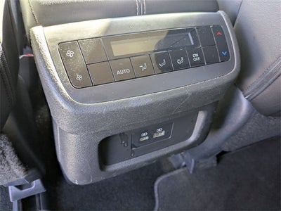 2023 Nissan Pathfinder SL FWD