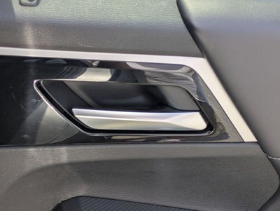 2024 Mitsubishi Outlander Base
