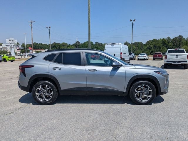 2025 Chevrolet Trax FWD LT