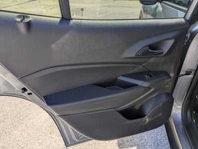 2025 Chevrolet Trax FWD LT