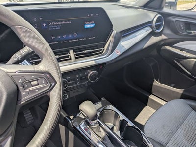2025 Chevrolet Trax FWD LT