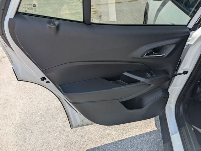 2025 Chevrolet Trax FWD LT