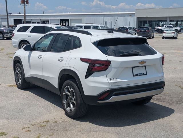 2025 Chevrolet Trax FWD LT
