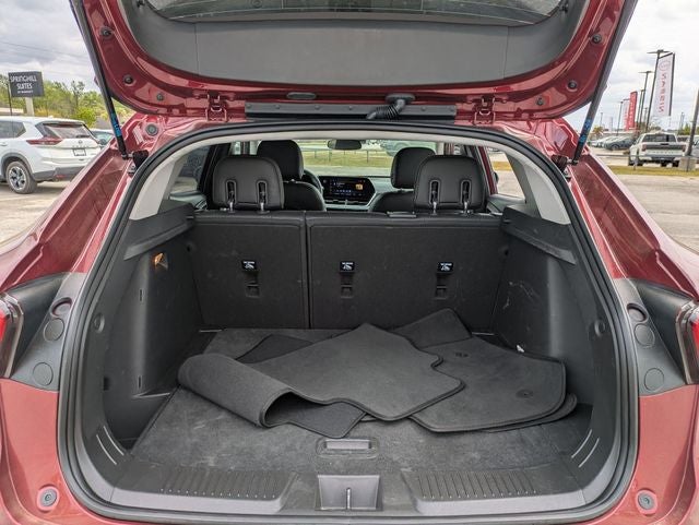 2025 Chevrolet Trax FWD LT