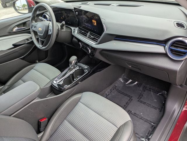 2025 Chevrolet Trax FWD LT