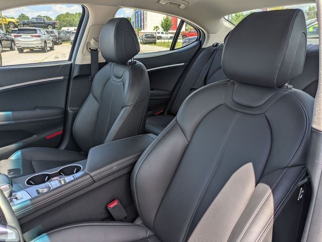 2026 Genesis G70 2.5T RWD