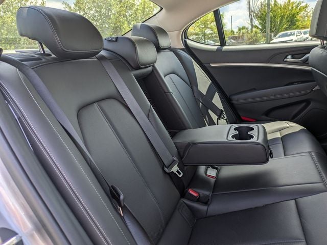 2026 Genesis G70 2.5T RWD