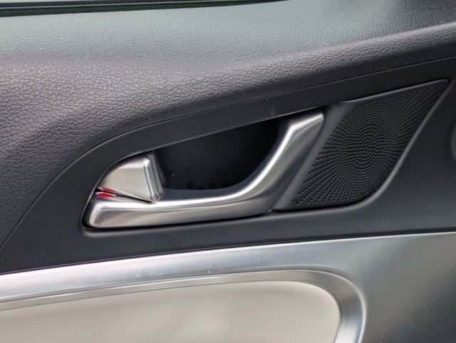2025 Genesis G70 2.5T RWD