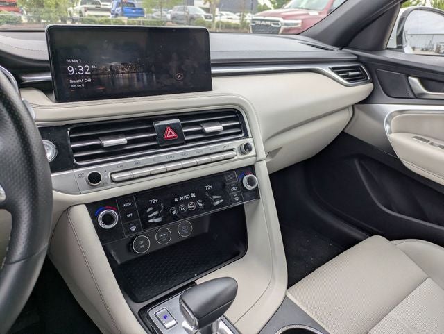 2025 Genesis G70 2.5T RWD