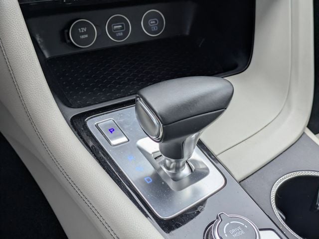 2025 Genesis G70 2.5T RWD