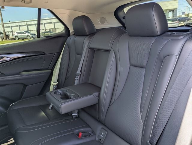 2023 Buick Envision Essence FWD