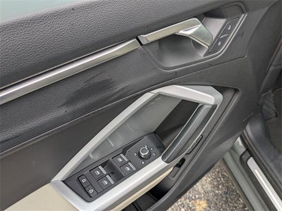 2024 Audi Q3 Premium 45 TFSI S line quattro Tiptronic