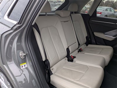 2024 Audi Q3 Premium 45 TFSI S line quattro Tiptronic