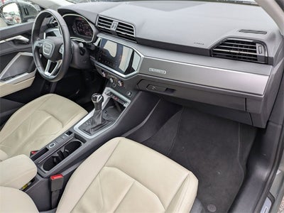 2024 Audi Q3 Premium 45 TFSI S line quattro Tiptronic