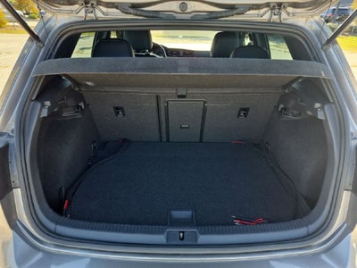 2016 Volkswagen Golf R 4-Door