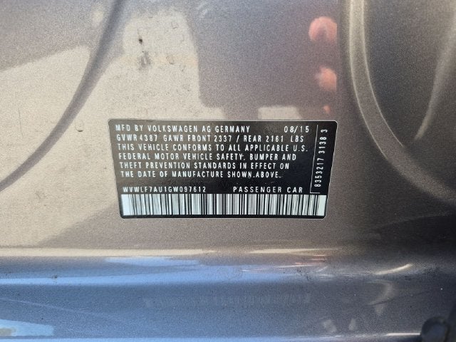 2016 Volkswagen Golf R 4-Door
