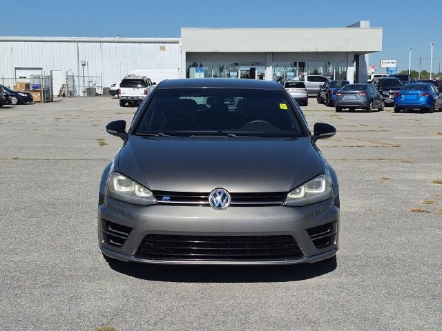 2016 Volkswagen Golf R 4-Door
