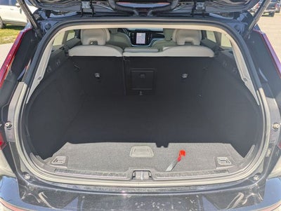 2023 Volvo V60 Cross Country B5 Plus