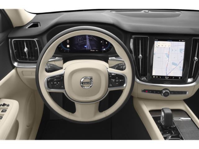 2023 Volvo V60 Cross Country B5 Plus