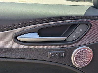 2024 Alfa Romeo Stelvio Veloce AWD