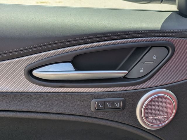 2024 Alfa Romeo Stelvio Veloce AWD
