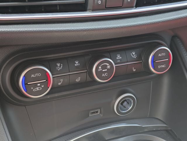 2024 Alfa Romeo Stelvio Veloce AWD