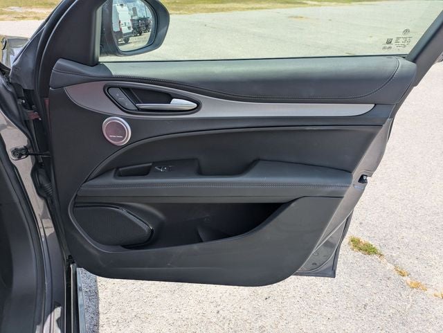 2024 Alfa Romeo Stelvio Veloce AWD