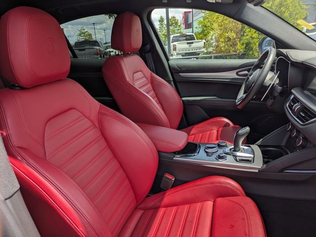 2024 Alfa Romeo Stelvio Veloce AWD