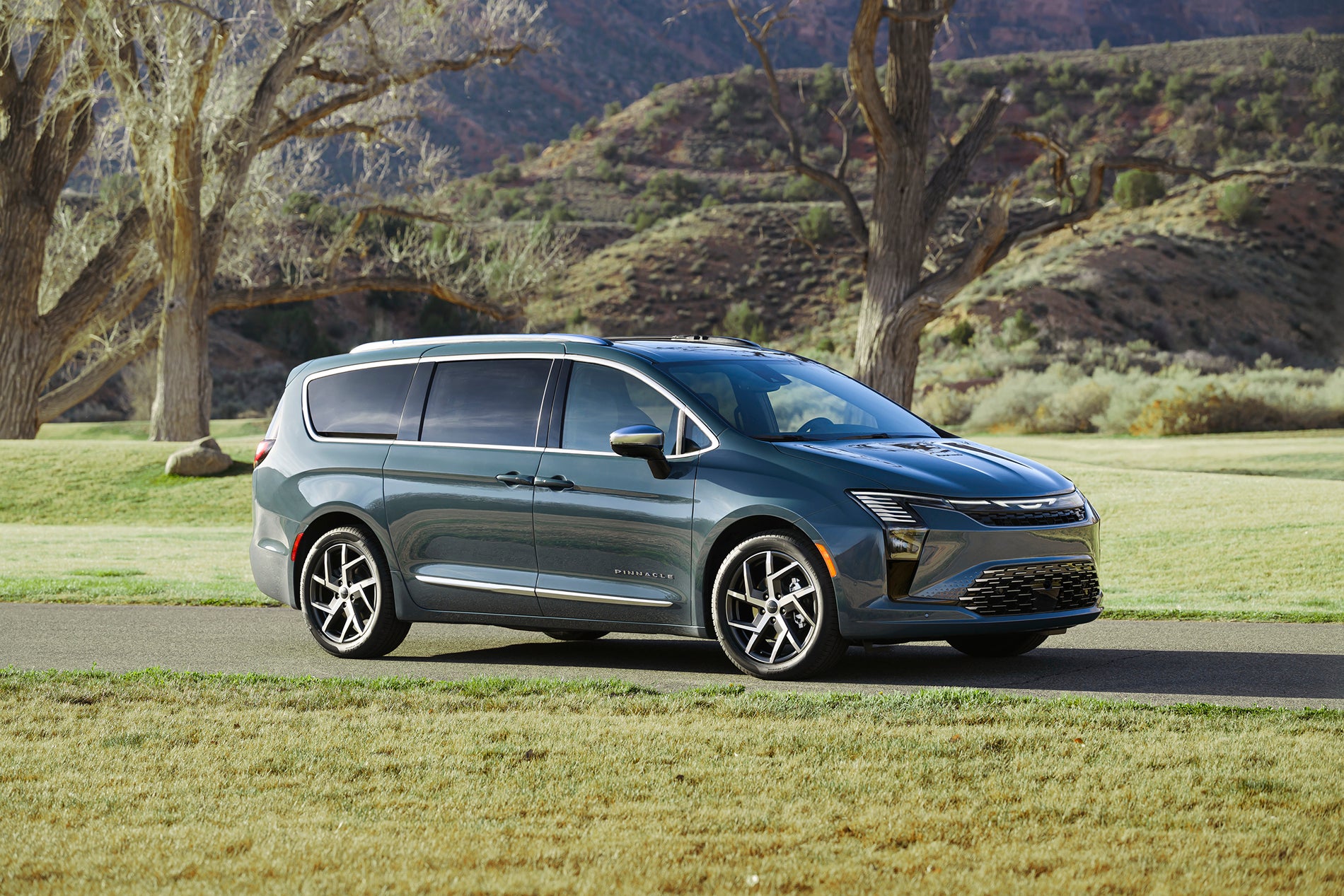 2027_Chrysler_Pacifica_